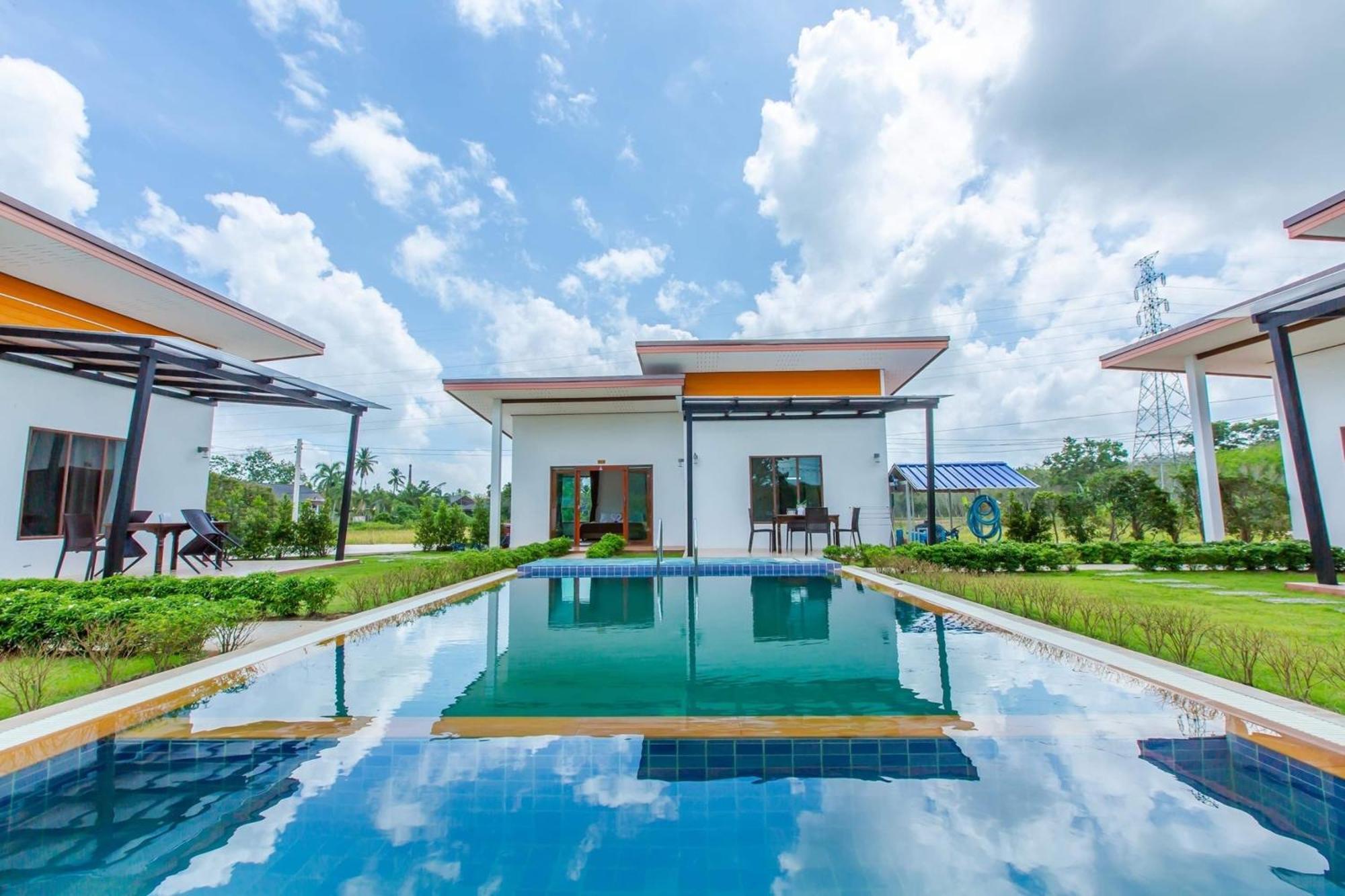 פאתאלונג Ozone Resort & Pool Villa מראה חיצוני תמונה