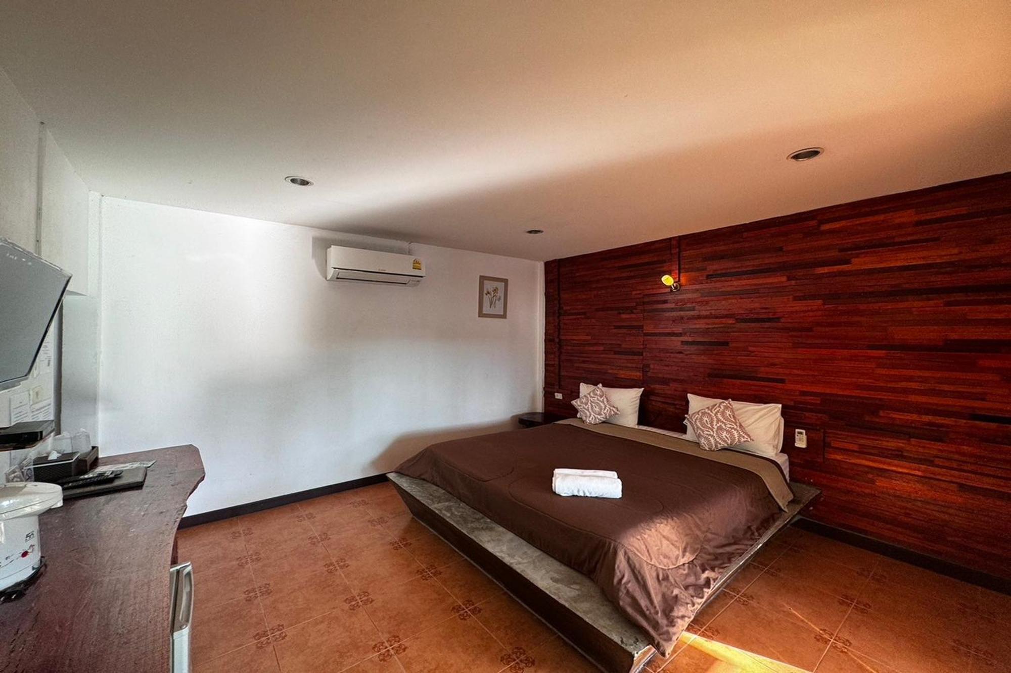 פאתאלונג Ozone Resort & Pool Villa מראה חיצוני תמונה